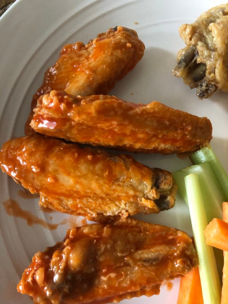 Buffalo chicken wings