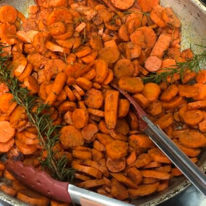 Ginger Garlic Honey Glazed Carrots